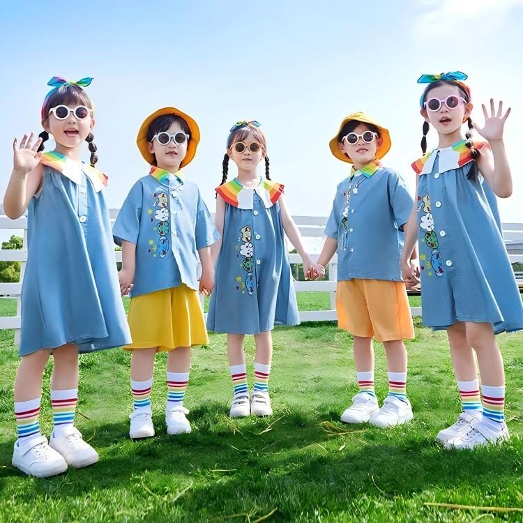 樂天商城 - 【この価格はSALEだけ！2点で300円OFF＆SSP5倍！】デニム キッズダンス衣装 青 セットアップ チア 子供団体服 女の子 ワンピース 男の子 半袖シャツ 短パン オレンジ イエロー 可愛い 演出服 チアガール hiphop コー 衣装 jazz