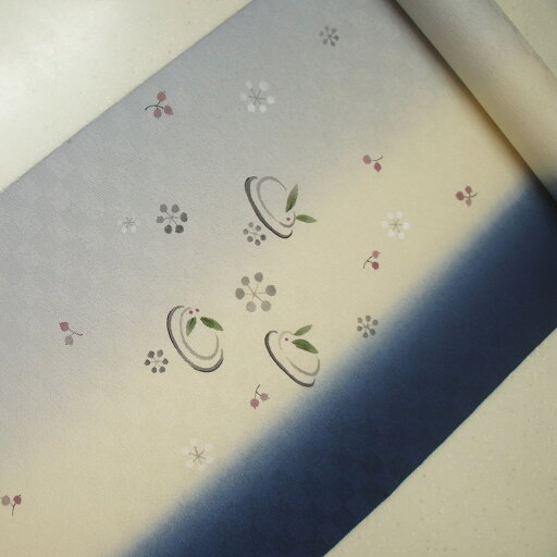 正絹紋意匠引きぼかし9通染帯 たれ先無地 手描き 染帯 雪うさぎ柄 濃紺地 正絹紋意匠引きぼかし9通染帯 たれ先無地 手描き 染帯 雪うさぎ柄 濃紺地