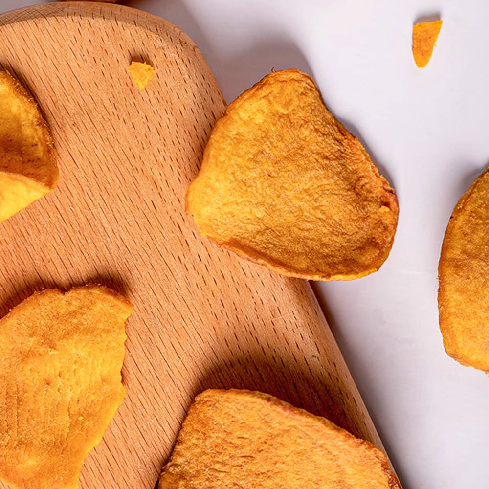 癒雅膳食の[50g] サクサク 原生種蜜さつまいも 厚切チップス 厳選原生種蜜さつまいも100%使用 ノンフライ 砂糖不使用 ほんのり　香りが高い 濃厚な味わい 素朴な風味 優しい甘み｜アングル2