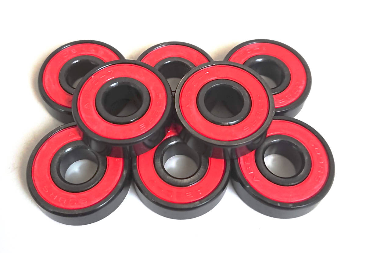 【中古】【輸入品・未使用】(62mm%カンマ% White) - Rollerbones Team Logo 101A Recreational Roller Skate Wheels (Set of 8)