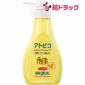 |商品区分:医薬部外品【大島椿 アトピコ スキンケアシャンプー 全身用 0ヶ月からの商品詳細】●低刺激性・無香料・無着色●精製ツバキ油(保湿・保護成分)・ツバキ石ケン(洗浄成分)配合●からだも髪も洗える低刺激性全身シャンプーです。●肌や毛髪のうるおいを保ち(精製ツバキ油配合)しっとりと洗い上げます。●きめ細かなやさしい泡立ちで汚れをスッキリと落とします。【使用方法】●ポンプの上部を左に回し、ポンプが上がったら中身がでるまで数回押してください。●手などに本品をとり、よく泡立ててからご使用ください。●洗髪の場合は、お湯で髪をぬらしてから適量をつけて洗います。洗髪後は充分にすすいでください。【成分】水・ラウリルグルコシド・スルホコハク酸ラウレス2Na・ラウリルベタイン・ツバキ脂肪酸K・コカミドDEA・PEG-G(カプリル／カプリン酸)・グリセリル・ツバキ油・ベタイン・マルチトール・グリセリン・クエン酸-メチルパラベン・プロピルパラベン【注意】・本品を使用して、刺激等の異常があらわれた場合は使用を中止し、医師等にご相談ください。・目に入ったときは、すぐに洗い流してください。・乳幼児の手が届く所、極端に高温または低温の場所には保管しないでください。【発売元、製造元、輸入元又は販売元】大島椿105-0022 東京都港区海岸1-9-1103-3438-3031[ボディシャンプー ボディソープ]※商品廃番・メーカー欠品など諸事情によりお届けできない場合がございます。原産国：日本|【お買い上げ前にお読みください】※パッケージデザイン等が予告なく変更される場合もあります。※商品廃番・メーカー欠品など諸事情によりお届けできない場合がございます。※お取り寄せ商品についてお取り寄せ商品の記載がある場合在庫がある場合は即時発送いたしますが、お取り寄せの場合は5〜10日以上お時間がかかる場合がございます。納期につきましてはお気軽にお問合せください。またお取り寄せ商品のご注文後のキャンセルは出来ません。※商品は店頭販売商品もございますので、照明によりパッケージが色あせしている場合がございます。※宅急便以外の発送方法について、お客様への送料の負担軽減のため、厚みの関係により、パッケージ裏の空洞部分を潰して発送する場合がございます。ギフト用などの場合は発送を宅急便をご指定ください。※こちらの商品は沖縄県より発送いたします。発送元住所：〒903-0801 沖縄県那覇市首里末吉町4-1-2◆上記注意事項をあらかじめご了承いただき、ご購入ください。◆ご不明な点はお気軽にお問合せください。広告文責：(有)みなと薬品　TEL:098-988-9800大島椿 アトピコ スキンケアシャンプー 全身用 0ヶ月から(400mL)