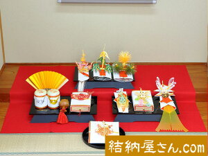 【結納フェア商品　ポイント2倍】結納 -九州式結納品-琥珀(こはく)黒塗台セット【九州仕様スタイル1（酒肴料）】(毛せん付)