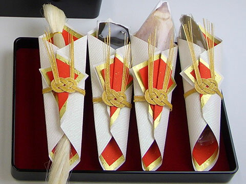 スルメ・コンブ・友白髪・鰹節 (たまてばこセット用) スルメ・コンブ・友白髪・鰹節 (たまてばこセット用)