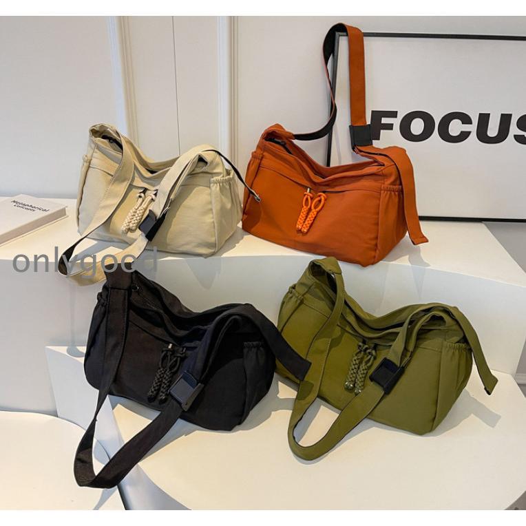 ショルダーバッグ レディース 軽い 斜めがけバッグ ナイロン 小さめ ミニバッグ スポーツ マザーズバッ..