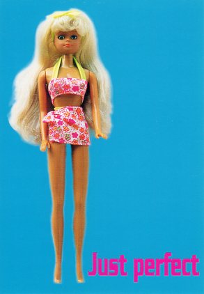 ポストカード カラー写真 女の子の人形「Just perfect」105×150mm 郵便はがき メッセージカード(CT2293)