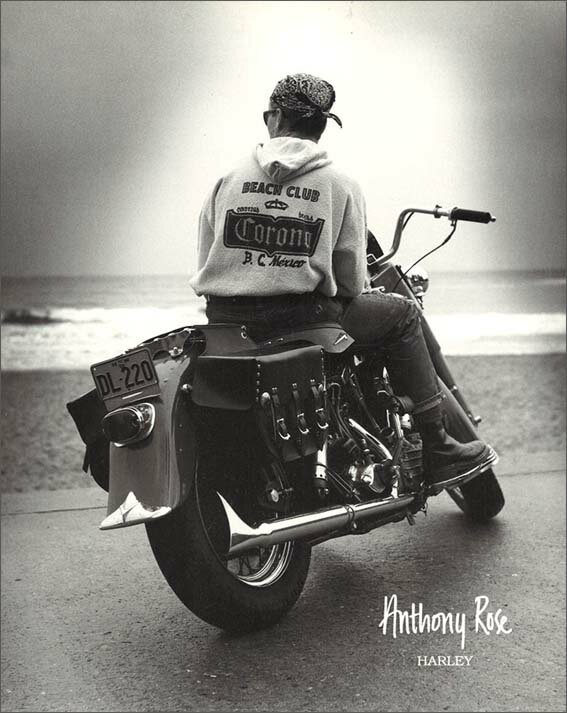 ポスター 【モノクロ写真】「Harley」【サイズ/240×300mm】【厚めの紙でできたポスターです】(PCD-214)
