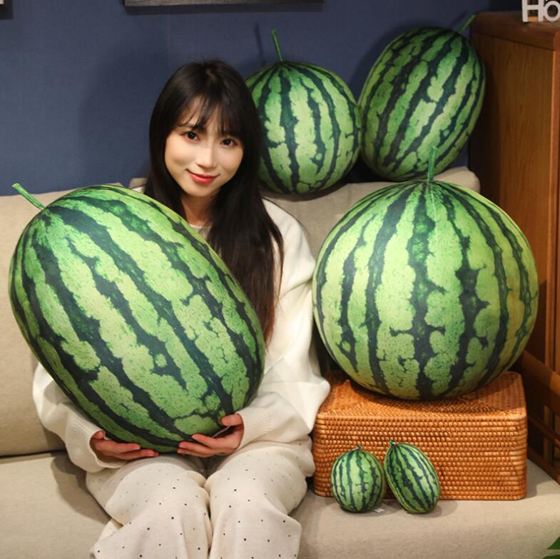 スイカ ぬいぐるみ スイカ のぬいぐるみ ぬいぐるみ 30*45cm ふわふわ 動物 お誕生日プレゼント 大きい 動物ぬいぐるみ 抱き枕 男の子 彼女 ギフト 贈り物 女の子 店飾り おもちゃ お祝い お誕生日 子供部屋 贈り物 抱き枕 インテリア