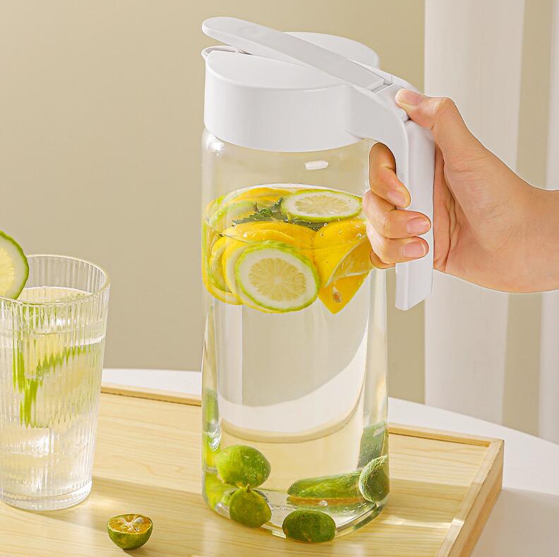 【送料無料】ピッチャー 耐熱 ピッチャー L (2.2L) 冷水筒 横置き 2.2l 水道水 まろやか ウォータージャグ ワンタッチ 熱湯 シンプル 水 麦茶 出汁 コーヒー シームレス スリム プラスチック 縦置き