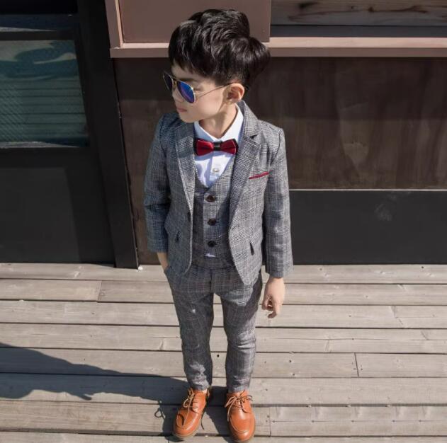 Rakuten - ★人気★ 5点セット 子供 スーツ 男の子 スーツ 卒業式 男の子 スーツ フォーマル 入学式 卒園式 キッズスーツ 七五三 子供服 長袖 キッズ スーツ一式 フォーマルウェア セットアップ シャツ付き 卒園式 スーツ 入園 小学生 タキシード 結婚式 発表会