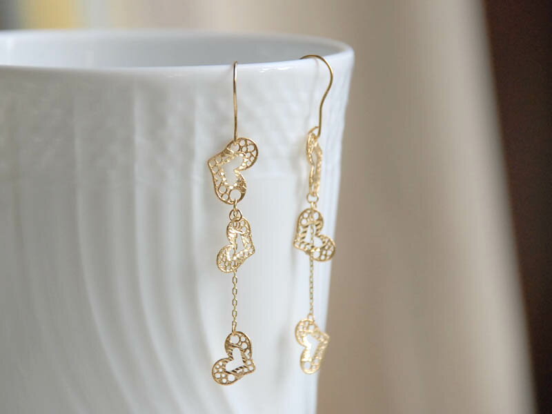 ピアス K18 18金 ゴールド ハート 透かし ロング ユキコ オオクラ ブランド おしゃれ ジュエリー アクセサリー 送料無料 女性 レディース ギフト プレゼント にも