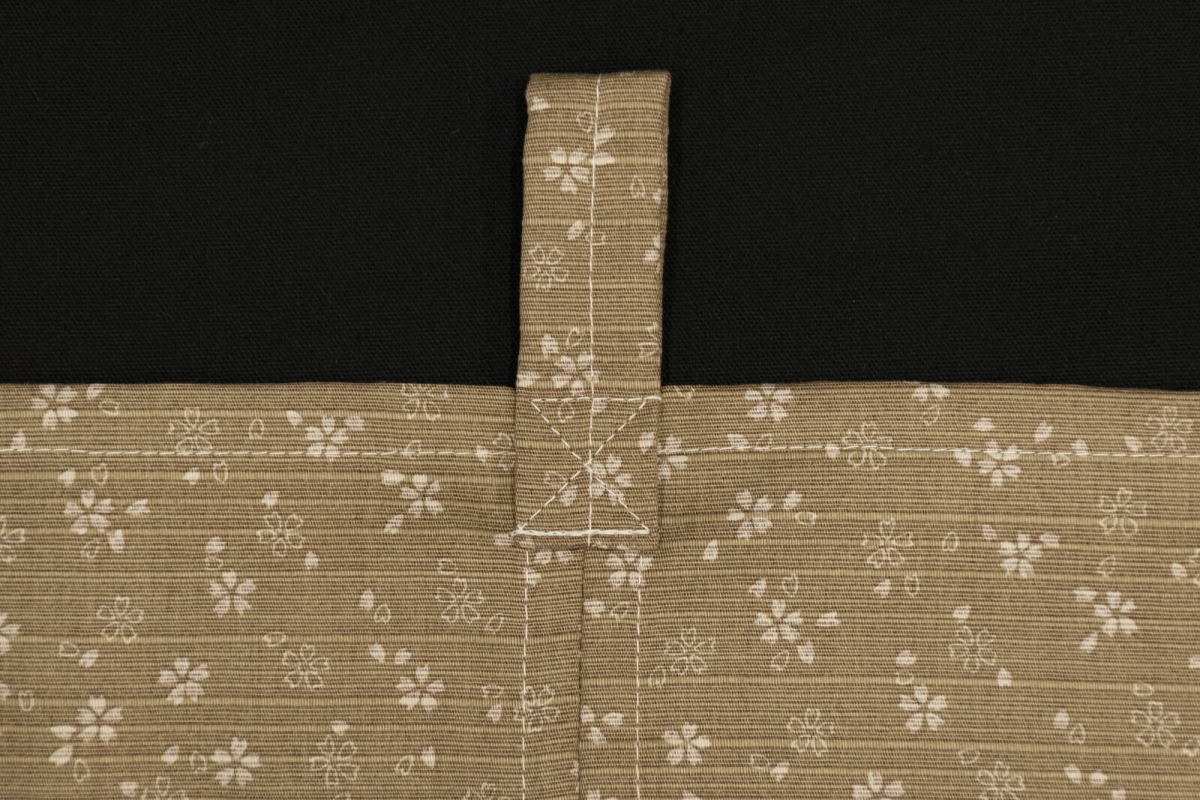 綿100%5つ割れ カウンターのれん「桜・麻の葉」 幅180×丈30cm(亜麻色95352)【日本...