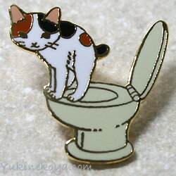 猫ピンズ トイレ 三毛猫 ポタリング