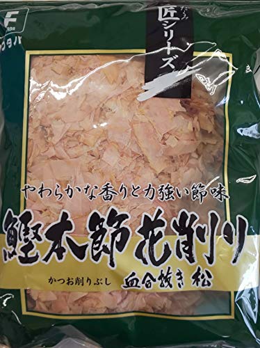 国産花かつおになります。 だし取りに最適です。 血合い抜きの中で一番安価な人気商品です。 500g×8P入りになります。 血合抜きになります。