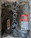 単価： 620円/100g(P)（税別） 受注最小ロット： 14,880円/100g×24P（税別） 生(原)産地： 韓国産 形態： 袋 賞味期限： 約1年（常温） 2mmカットしてあります。 安価でクオリティーもそこそこ良い商品です。 海苔のレベルが写真でわかると思います。 ※写真の賞味期限は撮影時の写真です。随時新しい商品が入荷しています。