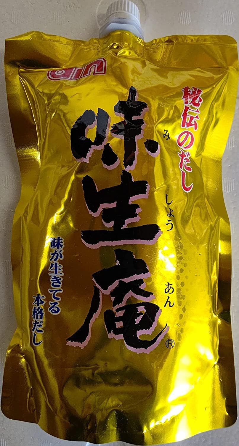 アイン食品の秘伝のだしです。 味生庵（希釈タイプ）になります 価格：910円／1Kg（税別） 合計金額：14,560円／1Kg×16P（税別） 保存方法：常温 写真の賞味期限は気にしないで下さい。随時新しい商品が入荷しています。