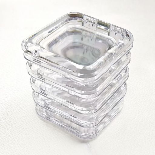 愛の部屋缶バッジバッジ収納ケース缶バッジ専用カバー小分け直径65cmまでの缶バッチ用ボックスアクリル..