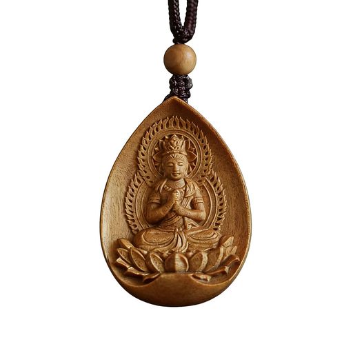 【製品材質】:オーストラリア白檀香木 寸法:高さ:39mm巾:28mm奥行:10mm。/専用の化粧箱にお納めしてお届けいたします。 摩訶毘盧遮那(まかびるしゃな)仏。真言密教の教主で、宇宙の万物の智慧と慈悲の表徴。内は真如法界を照らし、外は一切衆生を照らす。一切の徳の総摂とされる。金剛を智法身、胎蔵を理法身とした二身を畢竟(ひっきょう)不離一体とする。 天然木を使用し、細かくて丁寧に研磨して加工します。天然木の香りが付きます。 製品写真説明:本製品の写真はすべて実物写真、顧客にリアル効果を見せることに努めておりますが、光と画面等によって多少の色違いがあるかもしれないので、品質上では問題はありません。ご了承ください。