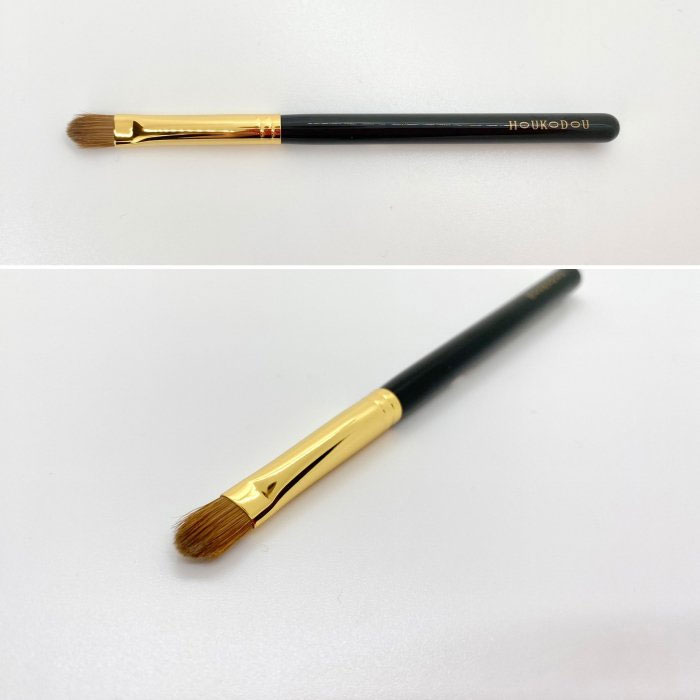 熊野筆 高級化粧筆 筆匠まとまりのよさと適度な腰でアイホールにカラーが上手に入ります。原料：コリンスキー穂径：7mm穂長：11mm全長：140mm