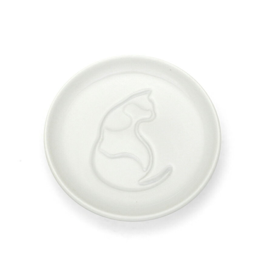 ネコ 醤油皿 ふりむく