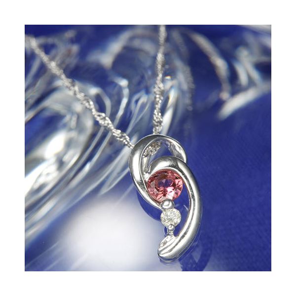 K18WGピンクトルマリンペンダント/ネックレス 輝くK18ホワイトゴールドの魅惑的なピンクトルマリンペンダント/ネックレス