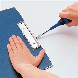(まとめ) ライオン事務器 ボール用箋挟 B5タテ 紺 No.110 1枚 【×20セット】 書類整理の必需品 便利な用箋挟・クリップボード ボール用箋挟でスマートに仕事を進めよう B5サイズで使いやすく、上品な紺色がオフィスに華を添える 20セットでお得にGET 仕事効率UPの頼れる相 yumenokoya-39902380 夢の小屋 サンプル画像3
