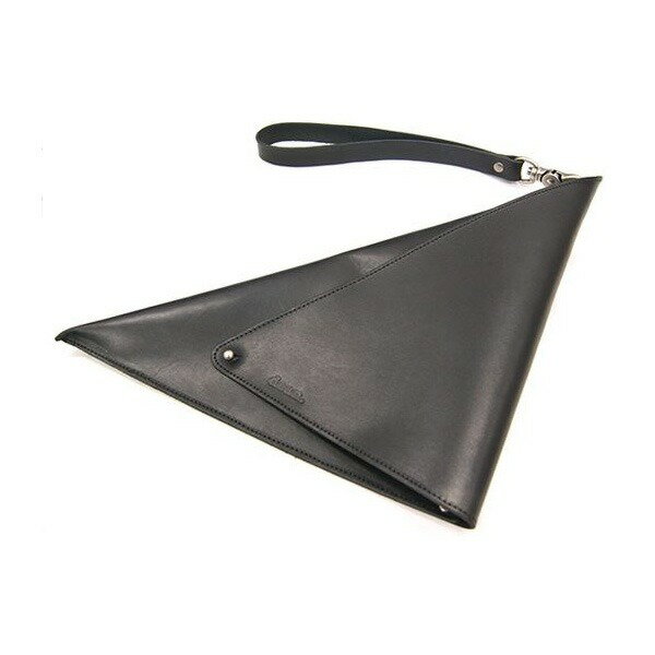 ★dean（ディーン） triclutch レザーバッグ 黒 ディーンのトライクラッチレザーバッグは、黒の魅力を極めた洗練されたデザインと高品質な素材が融合し、スタイルを引き立てます 使い勝手も良く収納力もあり、忙しい日々にも対応 自信と個性を纏い、都会の夜に映える存在感