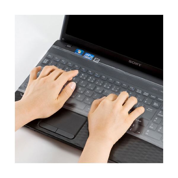 (まとめ) キーボードマルチカバー FA-NMUL5【×5セット】 キーボードを守る最強の盾 驚異の多機能キーボードマルチカバーが登場 汚れや傷から徹底的に守り、快適なタイピングを実現 防水・防塵・抗菌効果も備え、清潔さをキープ 操作性を向上させる特殊素材を採用 滑りにく