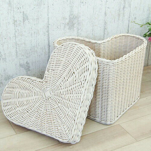 ラタン ハート型バスケット WW（ホワイトウォッシュ）