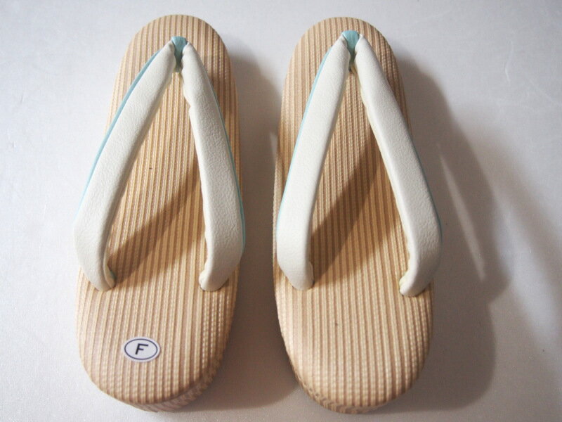 お洒落 草履【ベージュ 白鼻緒 Fサイズ 24cm】