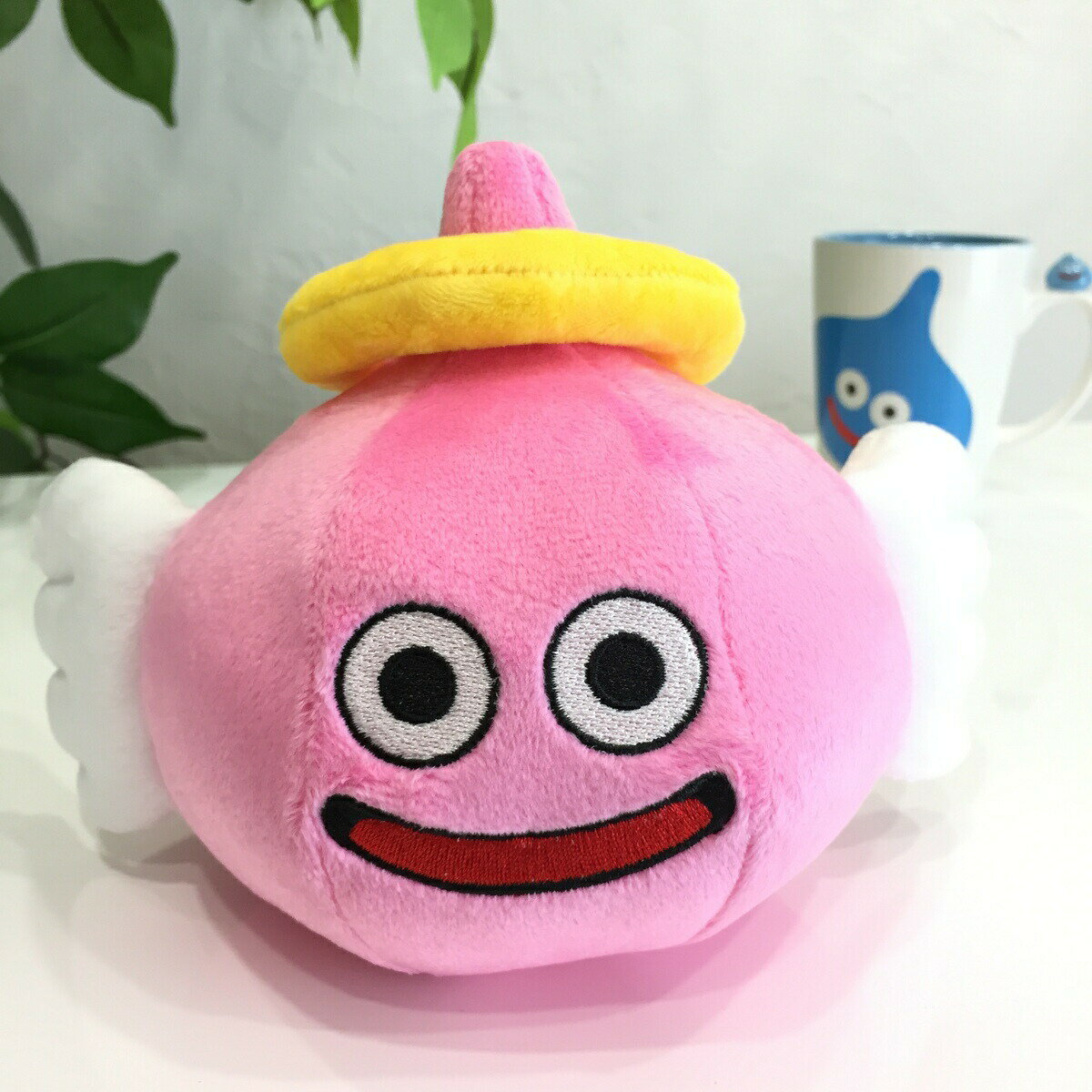 ドラクエ スライム グッズ キャラ 【新品】 ドラゴンクエスト スマイル スライム ぬいぐるみ エンゼル スライム M サイズ ドラクエ グッズ アニメ プレゼント かわいい おすすめ 人気 レア ふわふわ 癒し 送料無料 送料込 キャラクター入荷在庫速報　楽天　通販
