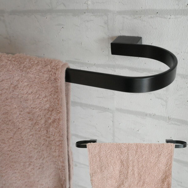 幅広サイズで洗面所に最適『アイアン タオルハンガー CURVE 幅45.5cm』おしゃれ 壁掛け 壁付け タオル掛け トイレ シンプル アンティーク調 レトロ ブラック 黒 石膏ボード タオルバー タオルホルダー L型 フェイスタオル 手拭き 長い ロング ワイド キッチン axcis アクシス
