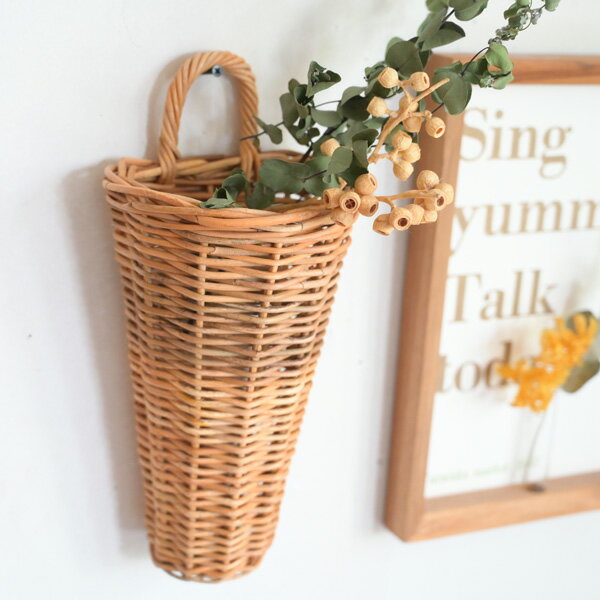『アラログ ウォールハンギングバスケット』 壁掛け 壁付け フラワーベース ハンギング 花瓶 花器 吊り下げ グリーン 植物 花 ドライフラワー 飾る 天然素材 ナチュラル 収納 プランター 軽量 おしゃれ インテリア リビング 玄関 トイレ ウォールポケット