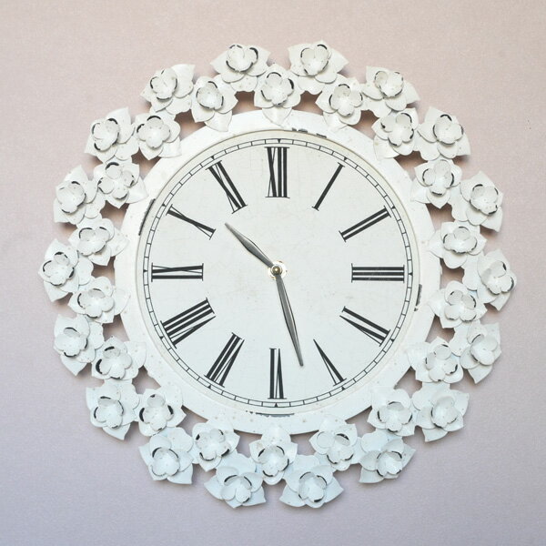 『壁掛け時計　デイジークロック』壁 時計 アンティーク調 レトロ クラシック エレガント 花 中世 ヨーロッパ風 高級感 おしゃれ 見やすい 大きい 大型 アラビア数字 店舗 リビング 玄関 おすすめ インテリア クロック ウォールクロック かけ時計 壁時計 掛時計