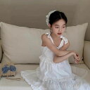 【送料無料】春夏の休暇の白いサスペンダーのスカートの女の子の白いハスの葉の縁の層のサスペンダーのひものa字のゆったりして