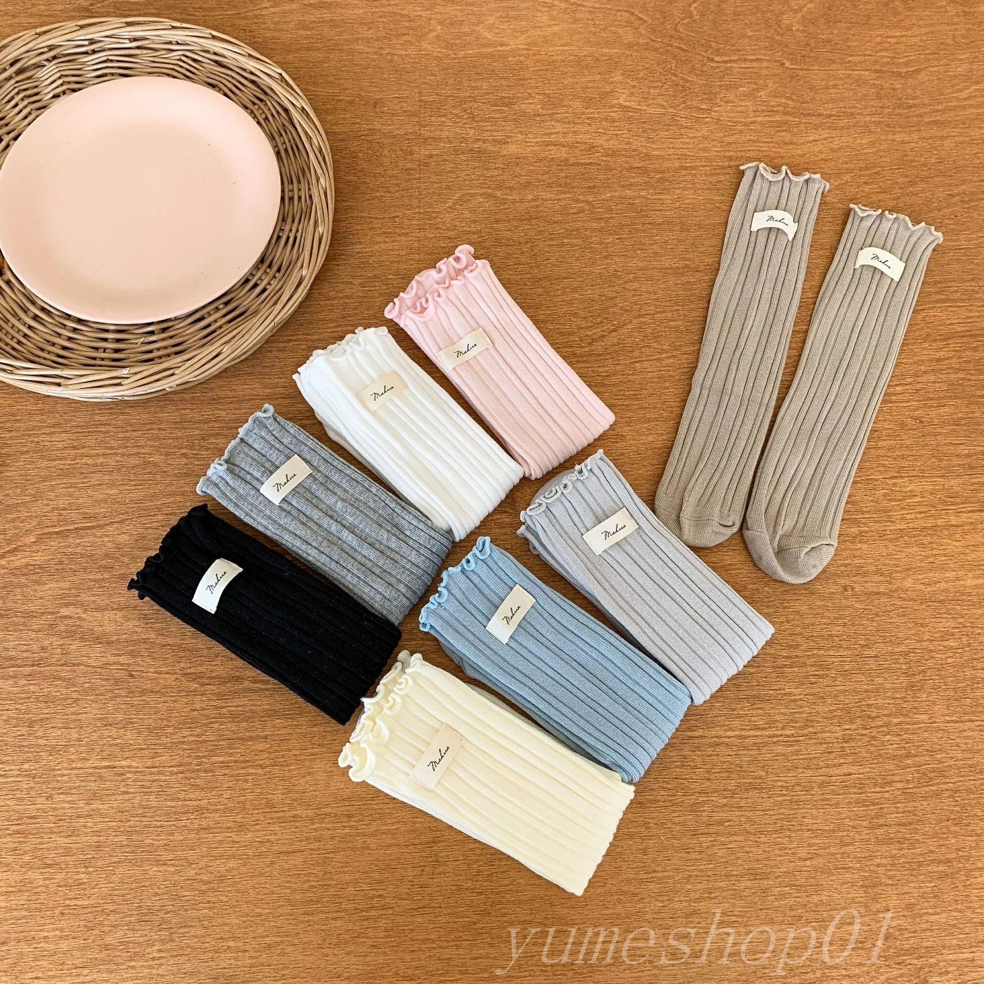 子供服の女の子の靴下2025春の新しい子供の韓国版の中筒と靴下のない靴下の赤ちゃんの綿の靴下