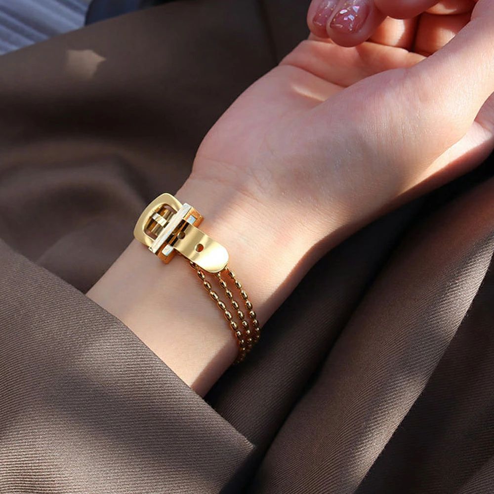 アクセサリー チェーンブレスレット ベルトデザイン 重ね付け