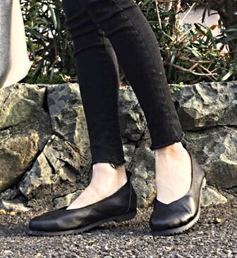 スリッポン 外反母趾 パンプス 本革 旅行 結婚式 春 夏 卒業式 入学式 レディース 黒 仕事 オフィス 通勤 ラウンド 軽量 疲れない 痛くない 歩きやすいぺたんこ カジュアル 冠婚葬祭 タウンシューズ 日本製 yuriko matsumoto代引き手数料込 送料無料