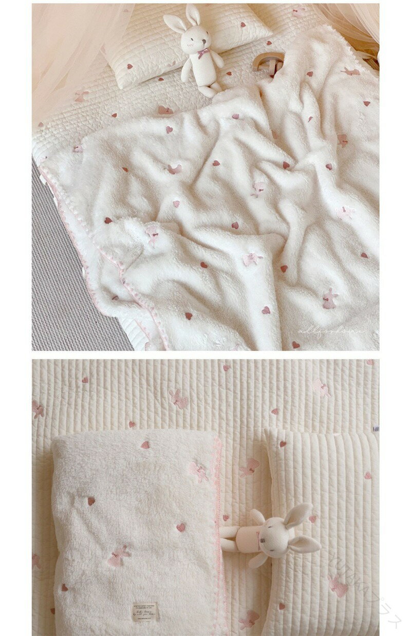 商品説明商品内容ベビーブランケット生産国中国サイズ80cm*130cmカラー写真通り素材フランネル注意書き（購入前に必ずご確認ください）※商品写真は、できる限り現品を再現するように画像処理などの補正を行っておりますが、ご利用のモニターや環境により差異が生じます。予めご了承ください。※上記の数値は、実測によるものです。多少の誤差はご容赦ください。※仕様は予告なく変更される場合があります。（ご使用に差し支えない程度）その他・お客様が通常と同じお買い物ステップで安心して海外の商品を購入できるよう、楽天市場から指定を受けた委託先である（株）コマースロボティクスが、当店の店舗運営業務を行います。・当店でご購入された商品は、原則として、「個人輸入」としての取り扱いになり、中国の浙江省からお客様のもとへ直送されます。・個人輸入される商品は、すべてご注文者自身の「個人使用・個人消費」が前提となりますので、ご注文された商品を第三者へ譲渡・転売することは法律で禁止されております。・ご注文後、5営業日以内に配送手続きをいたします。配送作業完了後、5〜9日程度でのお届けとなります。（詳しい納期情報が商品ページにてご確認ください）・通関時に関税・輸入消費税が課税される可能性がありますが、当ストアの負担となります、ご安心ください。 指定された配送時間は承っておりません。【YUTAKAプラス】