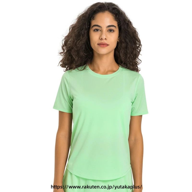 Rakuten - 吸汗速乾 半袖Tシャツ レディース トップス 肌触りの良い素材 きれいめ 夏 ナチュラル おしゃれ 軽量メッシュ 通気口 夏服 快適な着心地キープ ランニングフィットネステニス上着