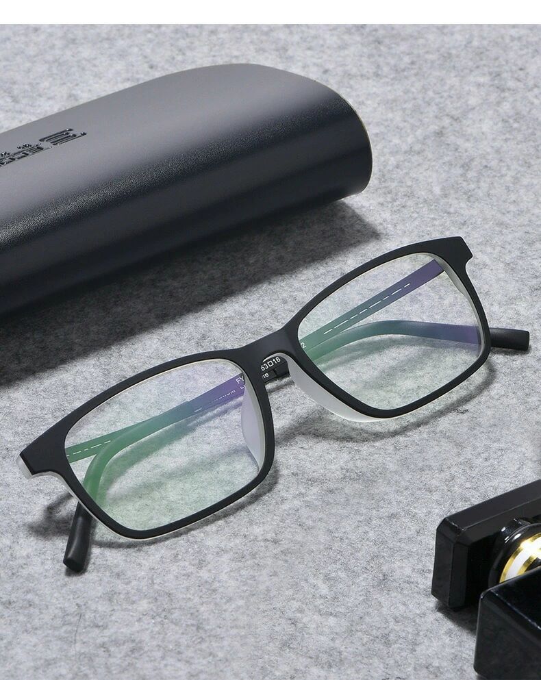 ブルーライト防止老眼鏡アクリルレンズチタン合金フレームフルフレーム構造個性的なデザインカラー：マットブラック、ブラックブルー、ブラックピンク、ブラックパープル度数範囲：+0 +50 +100 +125 +150 +175 +200 +225 +250 +275 +300 +325 +350 +375 +400 +450 +500本物のチタン素材は、プラスチックと純チタンの組み合わせで、軽量で快適です。調節可能なテンプルは、快適な装着感を提供し、様々なシーンに対応します。 【原産国／製造国: 中国】 .男性用 老眼鏡 純チタン素材 高画質 老眼鏡 ブルーライト防止機能 フルフレーム 老眼鏡 おしゃれ 軽量 メンズファッション 眼鏡 眼鏡男子 便利 眼鏡おすすめ 眼鏡ランキング 眼鏡専門店 眼鏡ブランド 眼鏡通販 眼鏡コレクション 眼鏡ギフト 眼鏡ケース 眼鏡クリーナー 眼鏡メンテナンス 老眼鏡ランキング 高機能老眼鏡 男女兼用 老眼鏡セット 眼鏡フレーム 眼鏡レンズ 眼鏡通販サイト 眼鏡選び方 老眼鏡口コミ 視力矯正グッズ パソコン作業用眼鏡 スマホ対応眼鏡 長時間使用可能 眼鏡ストラップ 高耐久性 デザイン性重視 便利グッズ。 指定された配送時間は承っておりません。【もっと商店】