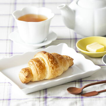 【栗原はるみ ギフト包装可】輪花トーストトレー | 栗原 はるみ キッチン 家族 一人暮らし 新生活 母の日 お中元 結婚祝い 引っ越し祝い 友人 男性 プレゼント おうちごはん 自炊