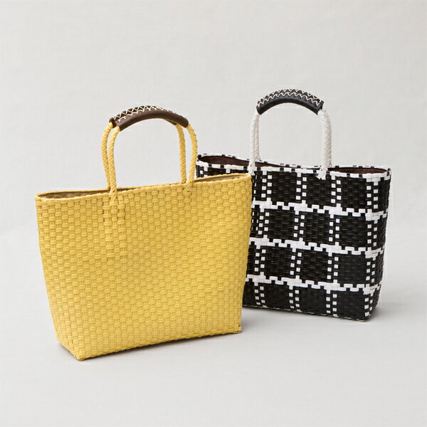 美品　Honey Salon かごバッグ トート バッグ 刺繍 レース イエロー LOEWE（ロエベ） 中古 カゴバッグ レディース ブランド ロエベフォント