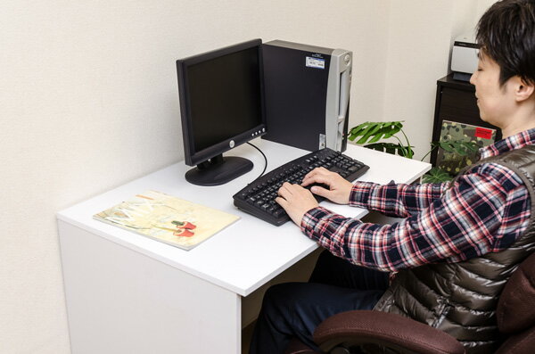 ＼本日300円クーポン進呈/デスク パソコンデスク シンプルデスク 90×60シンプルなデスク!机 作業台 PCデスク hmp13 HMP-13 デスク パソコンデスク 木製 PCデスク 作業台 机 作業机 フリーデスク ライティングデスク テレワーク リモートワーク ステイホーム 在宅 [3]