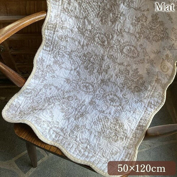 ■様々なお部屋、設置場所に応じた商品、ご希望のイメージに応じた商品をご用意しております。店内をごゆっくりご覧ください。 ワンルーム ひとり暮らし 一人暮らし お一人様 ふたり暮らし 二人暮らし 家族 ファミリータイプ 戸建て 一戸建て リラックス アウトドア リビング リビングダイニング ダイニング キッチン 台所 洗面所 脱衣所 風呂 バスルーム トイレ 書斎 家事室 子供部屋 和室 ロフト バルコニー ベランダ テラス 庭 ガーデニング 事務所 オフィス ルームシェア ゲストハウス 民泊 シェアハウス ホテル 旅館 カフェ風 cafe風 レトロ フェミニン ヴィンテージ クラシック クラシカル ビンテージ モダン シンプル フレンチ カジュアル カントリー アンティーク トラディショナル エレガンス ミッドセンチュリー ポップ ロココ調 ヴィクトリアン調 ゴシック調 シャビー 姫系 お姫様 姫家具 プリンセス プリンセス系 白家具 男前インテリア インダストリアル リメイク風 ユーズド風 男前家具 デザイナーズ アジアン 民芸調 バリ バリ家具 エスニック ナチュラル ポップ シック フレンチカントリー 北欧風 北欧家具 洋風 欧風 ヨーロッパ ヨーロピアン ヨーロッパ風 イタリア 英国風 和風 和モダン モダンクラシック モダンリビング 都会的 アーバン スタイリッシュ ラグジュアリー アメリカン 西海岸 モノトーン ガーリー キュート クール 花柄 バラ柄 薔薇柄 お洒落 おしゃれ オシャレ 可愛い かわいい 大人可愛い カワイイ エレガント 高級感 リボン 布 刺繍 ロココ調、バロック ヴィクトリアン調 上品 優雅 シック 英国 イングリッシュカントリー リゾート ベーシック アーバンモダン 小悪魔 プリンセス セレブ シャビー おしゃれ お洒落 かわいい カワイイ 可愛い ■各種イベント、お祝いの贈り物、プレゼント、ギフトに最適の品もご用意しております。店内をごゆっくりご覧ください。 新生活 新築 新築祝い 引っ越し 引越し祝い 開店祝い 開業祝い 結婚 結婚祝い 結婚記念日 新婚 出産 出産祝い 内祝い お返し 誕生日 バースデイ バースデー 入学式 入学祝い 入学記念 卒業式 卒業祝い 卒業記念 成人式 入社式 新卒 新社会人 就職 就職祝い 就職記念 表彰 昇進 昇進祝い 栄転 異動 退職 退職祝い 退職記念 定年 定年退職祝い 送別会 周年記念 創立記念 母の日 父の日 バレンタインデー ホワイトデー 七五三 節分 端午の節句 運動会 体育祭 クリスマス Xmas クリスマスイブ クリスマスギフト お見舞い 病気全快祝い お年賀 お年玉 お中元 暑中御見舞 残暑御見舞 お歳暮 御歳暮 挨拶 手土産 餞別 慶事 お祝い事 おめでた 長寿 還暦 古希 喜寿 傘寿 米寿 卒寿 白寿 百寿 茶寿 皇寿 お正月 元日 成人の日 こどもの日 敬老の日 秋分の日 体育の日 文化の日 勤労感謝の日 歳末 大晦日 年越し 【創業20年！総出荷数210,000個の実績！】 通販会社出身のスタッフが、ご来店お待ちしております m(__)m 安心してお買い物をお楽しみください♪こちらの商品は［フィナベージュキルト マット 50×120cm］になります。 フィナベージュキルト シリーズ ＞ソフトバスケット ＞クッションカバー ＞シートクッション ＞マルチカバー 200×250cm ＞マルチカバー 200×200cm ＞マルチカバー 140×200cm ＞マット 50×150cm ＞マット 50×120cm ＞マット 50×80cm 「fina beige フィナベージュキルト シリーズ」のマットです。 表はホワイトキルト地に優しいベージュブラウンのプリント、リバーシブルの裏地は淡いベージュのキルトで、 とても上品で優しい雰囲気のマルチキルトシリーズです。 商品名：フィナベージュキルト マット 50×120cm サイズ：50×120cm 素材・成分：綿100％ 生産地：中国 ■送料：全国一律900円 ※北海道・沖縄・離島へのお届けは別途送料が必要になりますので、事前にお問い合わせください。