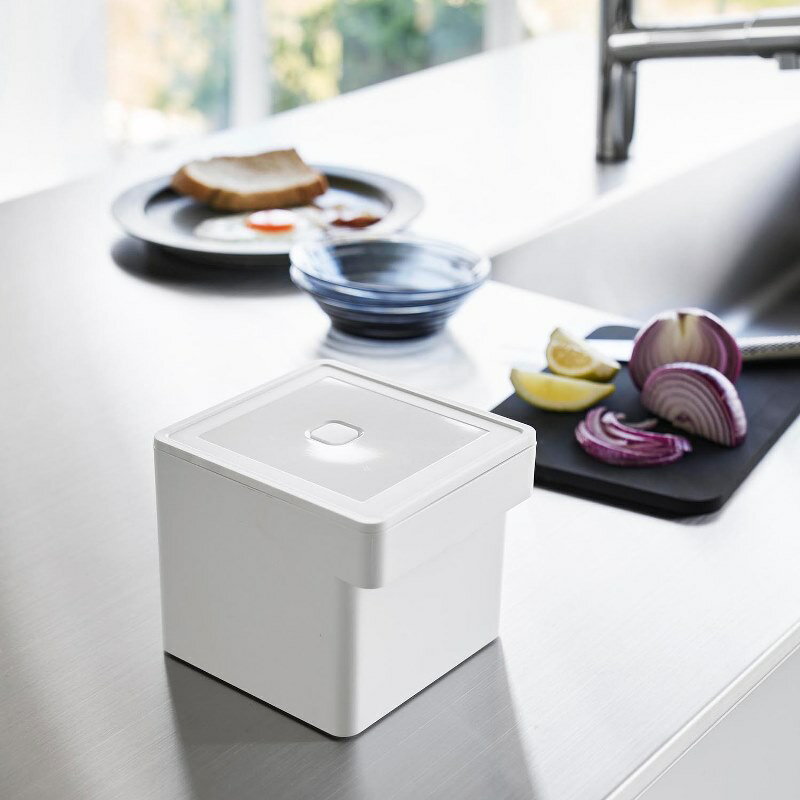 Rakuten - 山崎実業　電子レンジ・食洗機対応 ザル付き保存容器 タワー ホワイト 4903208017770　【品番：01777】