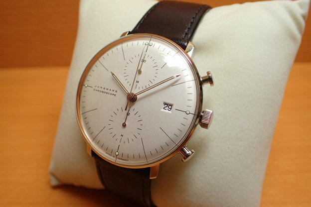 ユンハンス マックスビル バイユンハンス 腕時計 max bill by junghans chronoscope 40mm マックスビル クロノスコープ 027 4600 00 正規商品 お手続き簡単な分割払いも承ります。月づきのお支払い途中で一括返済することも出来ますのでご安心ください。