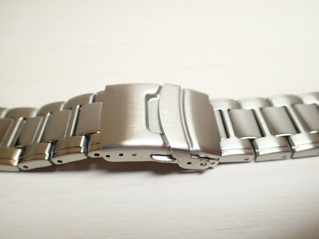 （同梱不可） MIMOSA(ミモザ) 時計バンド Eカーフ 12mm ホワイト (美錠:銀) CE-WH12 場面に合わせて、スタイリッシュにベルト交換!