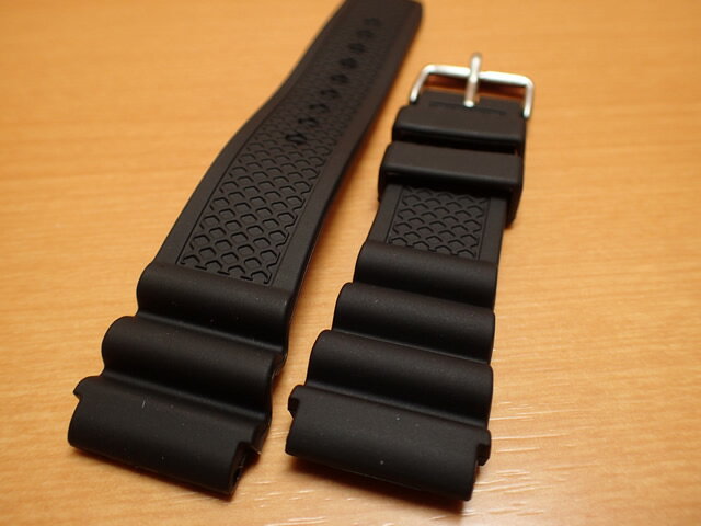 【あす楽】 Traser トレーサー 腕時計 純正 ラバーストラップ バンド ベルト バネ棒つき BLACK ブラック 9031702 正規輸入品 22mm【あす楽】