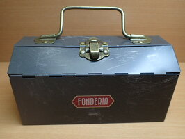 FONDERIAフォンデリア時計ケース