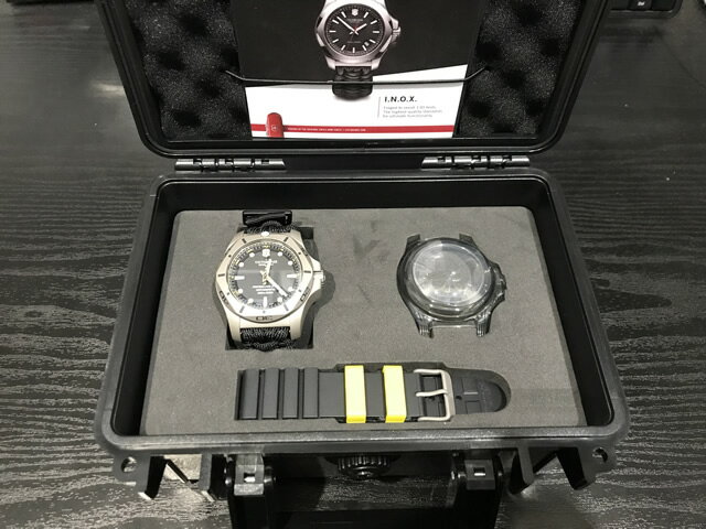 VICTORINOX ビクトリノックス 腕時計 I.N.O.X. イノックス プロフェッショナル ダイバーチタニウム I.N.O.X. ProfessionalDiver Titanium 45mm 241812
